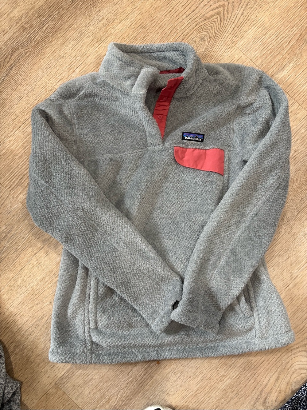 Patagonia Gray Fleece Pullover with Coral Trim